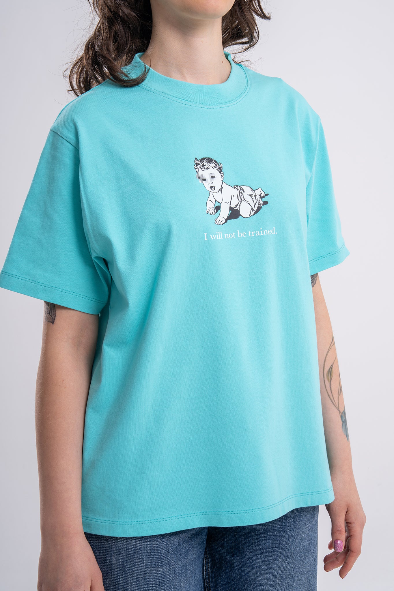 GÜNDEM No Training teal t-shirt for women (2025 Fall/Winter line).